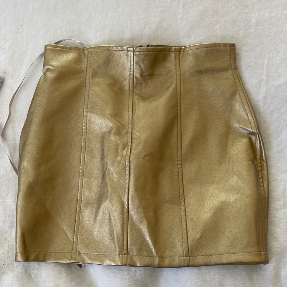 The Dolls House Vegan Leather Skirt NWT